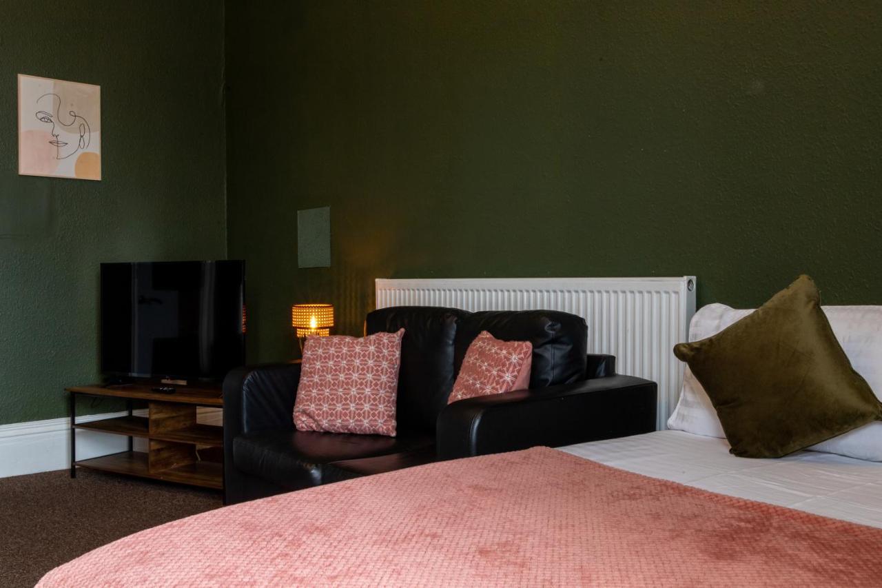 Digbeth City Centre Apartment Sleeps 12 Opposite Coach Station Birmingham Exterior foto